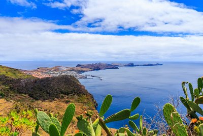 Ausblick vom Berg Pico do Facho auf Madeira